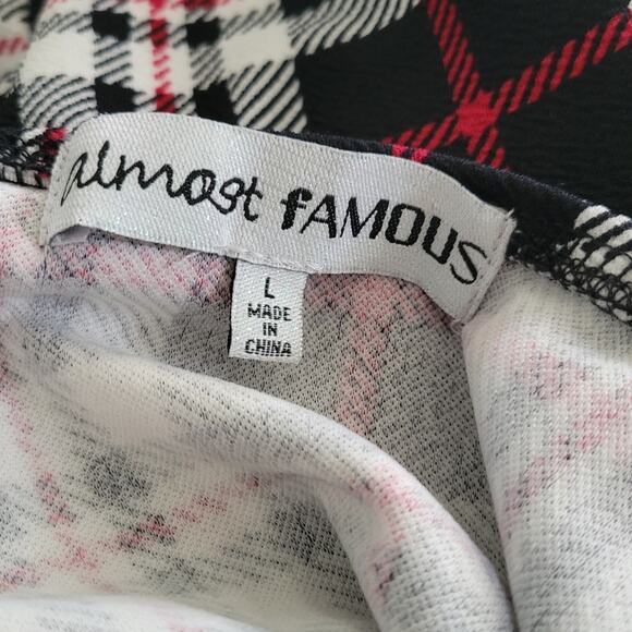 Large Almost Famous black red and white plaid jumpsuit with matching belt - Picture 3 of 4